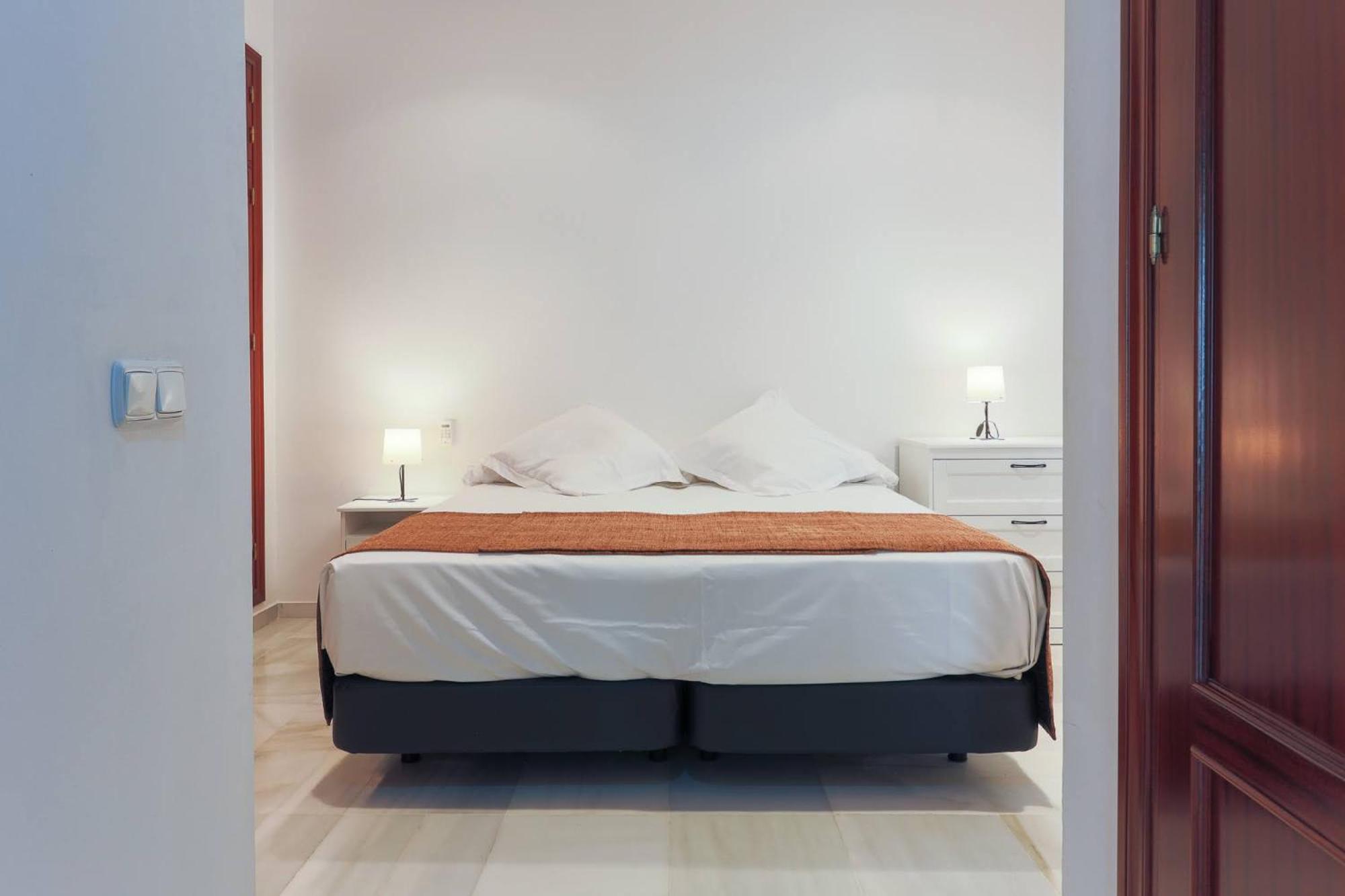 Apartamentos Los Cantaros El Puerto de Santa María Εξωτερικό φωτογραφία