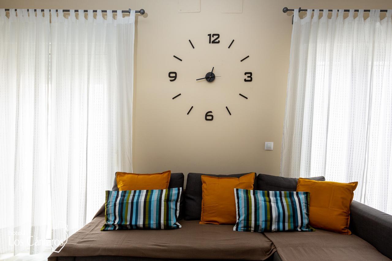 Apartamentos Los Cantaros El Puerto de Santa María Εξωτερικό φωτογραφία